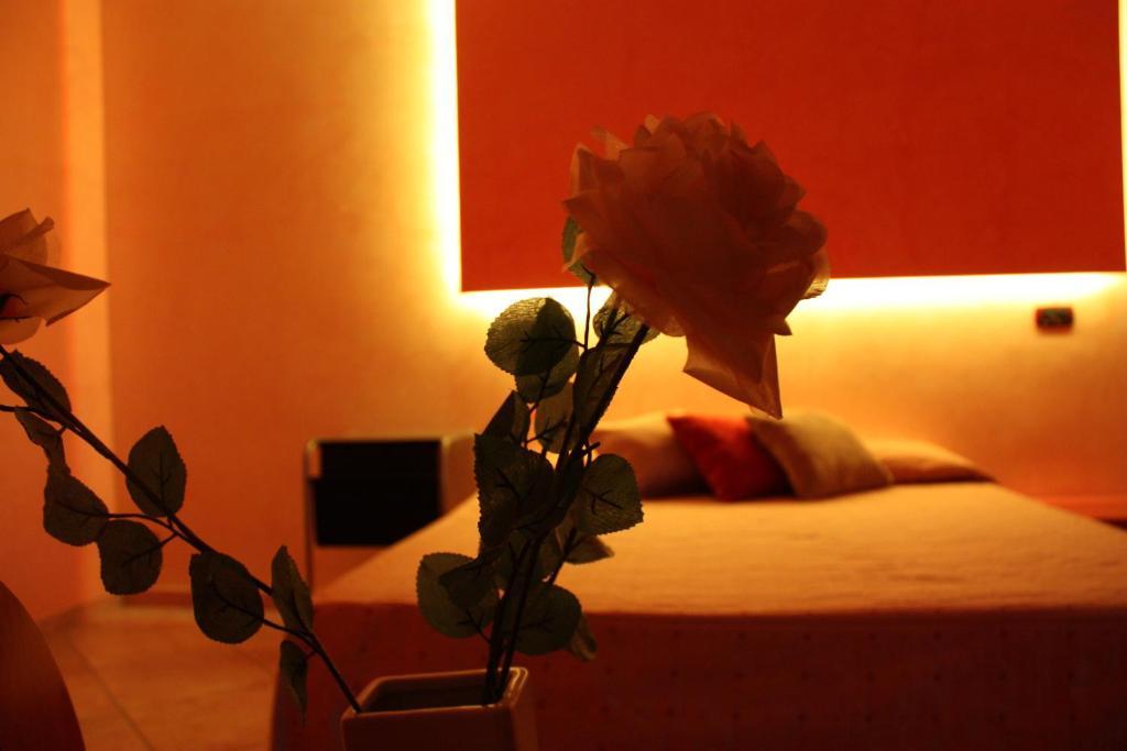 Hotel Il Giardino Degli Aranci Nola Ngoại thất bức ảnh